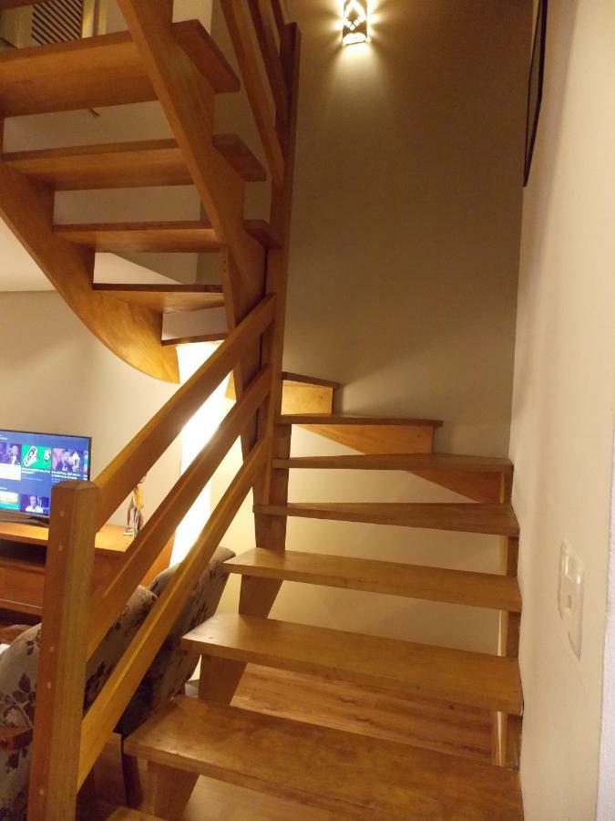 Triplex 3 Suites Em Canela Esterno foto